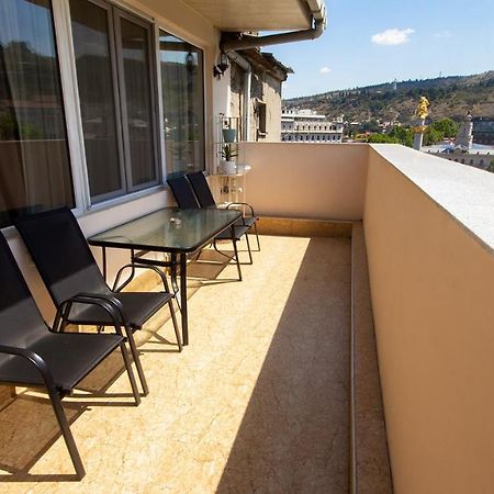 Big Terrace Apartment On Liberty Square Tbilisi Exteriér fotografie