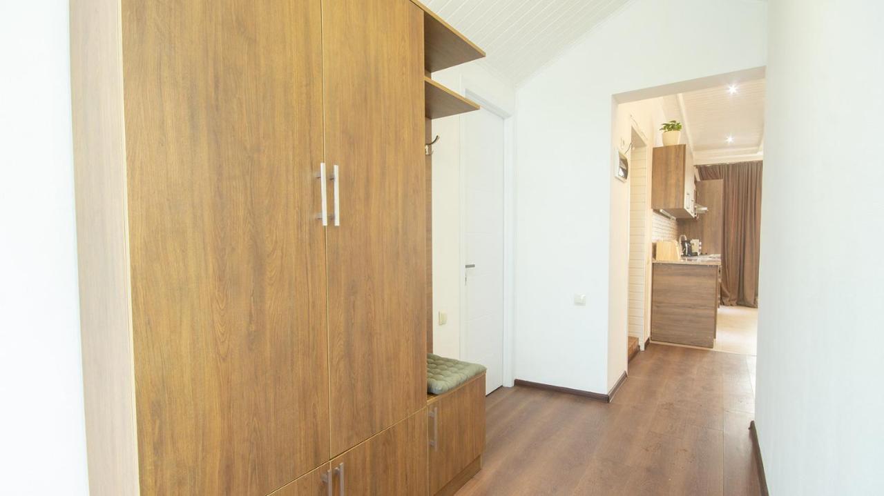Big Terrace Apartment On Liberty Square Tbilisi Exteriér fotografie
